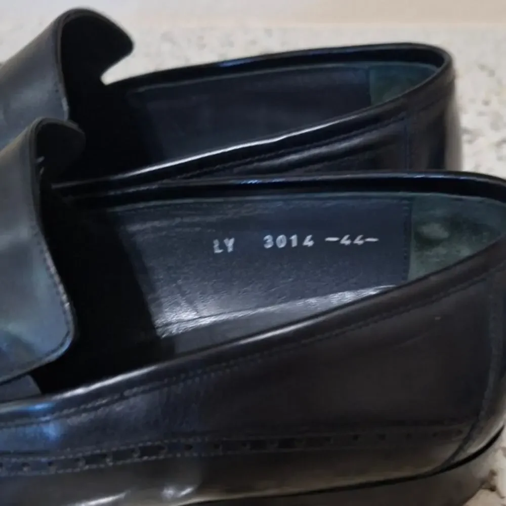 Fosco Mens Dress Shoes Loafers Sz 44/10.5 Black w/ Silver Hardware 3014